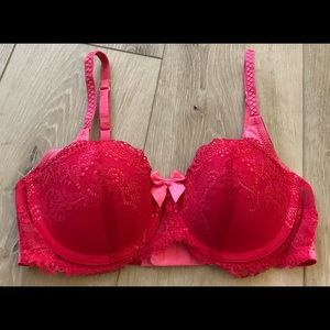 DKNY Bra 32B Red Lace balconette Style 452174